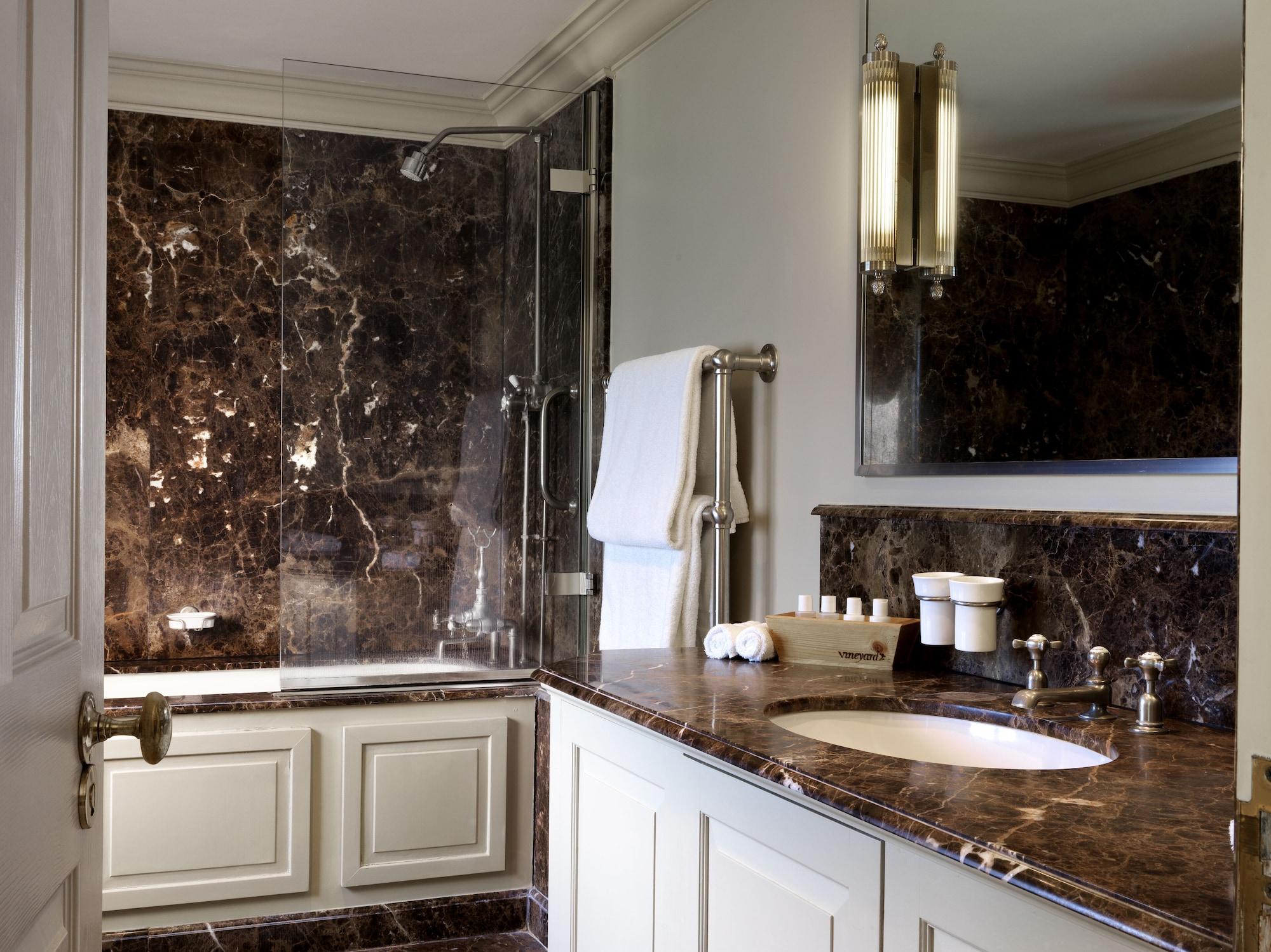 The Vineyard Hotel & Spa Newbury  Eksteriør bilde